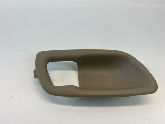 1999-2003 FORD WINDSTAR FRONT RIGHT INNER DOOR HANDLE TRIM BEZEL XF221622896ACW