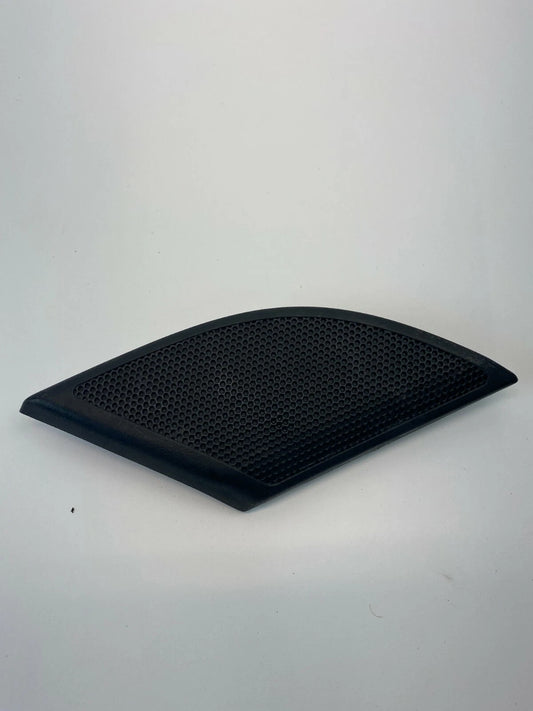 2008-2010 SATURN VUE REAR LEFT DOOR TWEETER SPEAKER GRILLE COVER OEM 96627975