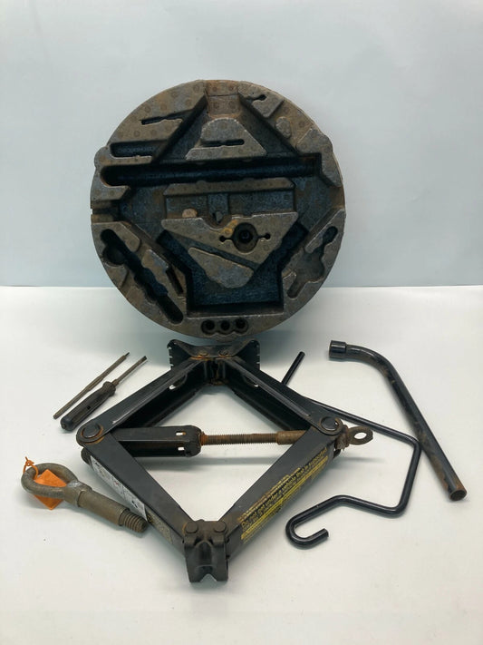 2005-2011 SAAB 9-3 SEDAN SPARE TIRE EMERGENCY JACK & TOOL KIT ASSY 13162851 OEM