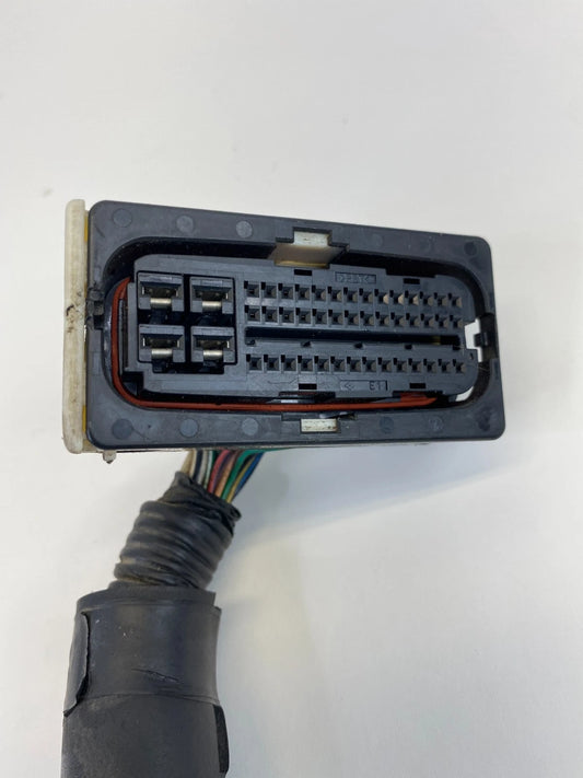 2006 LEXUS IS250 2.5L AT AWD ABS ANTI LOCK BRAKE PUMP WIRE PLUG CONNECTOR OEM