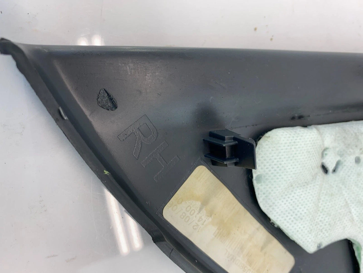 2005-2007 JEEP GRAND CHEROKEE DASH RIGHT SIDE END CAP COVER TRIM 5HU58XDHAL OEM