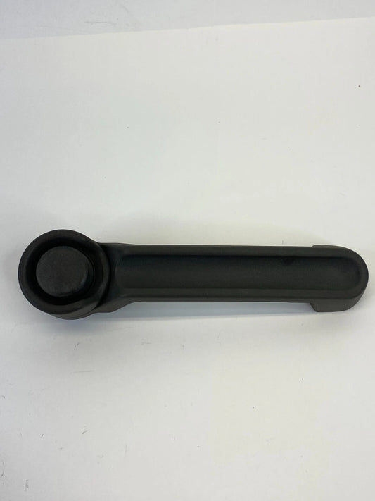 07-09 DODGE NITRO 08 09 JEEP LIBERTY REAR RIGHT SIDE EXTERIOR DOOR HANDLE OEM