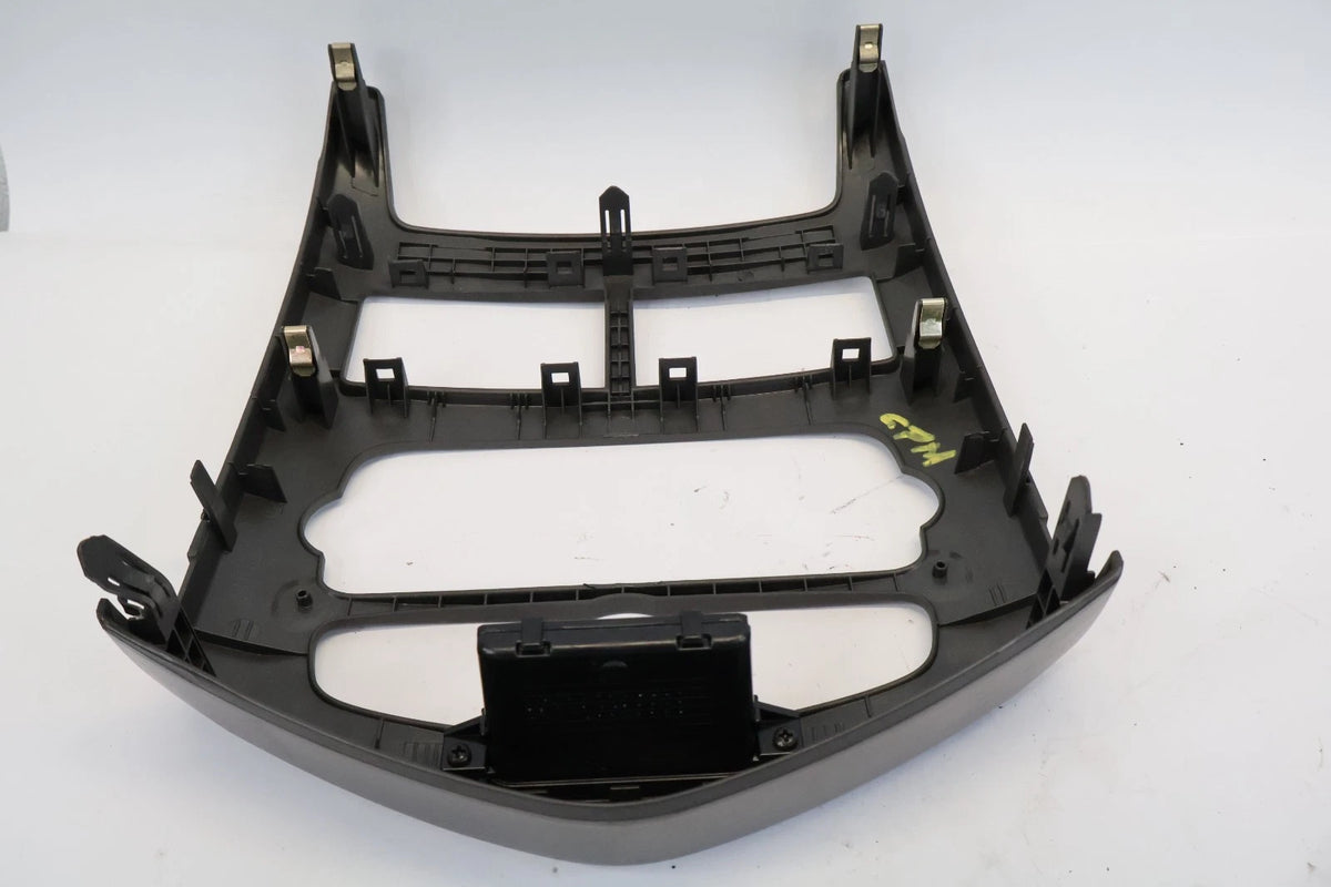 2012-2016 CHEVROLET SONIC CENTER DASH RADIO TRIM BEZEL 95157880 OEM FACTORY