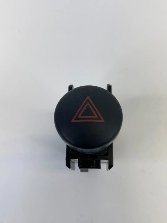 2003-2008 PONTIAC VIBE HAZARD WARNING CONTROL SWITCH BUTTON 157962 OEM