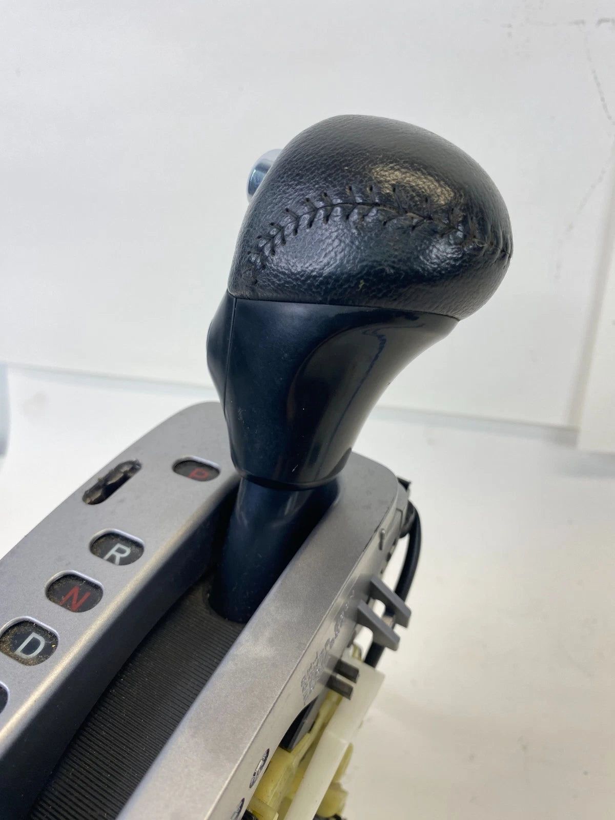 2005-2010 HONDA ODYSSEY AUTOMATIC TRANSMISSION GEARS SHIFTER DASHBOARD LEVER OEM