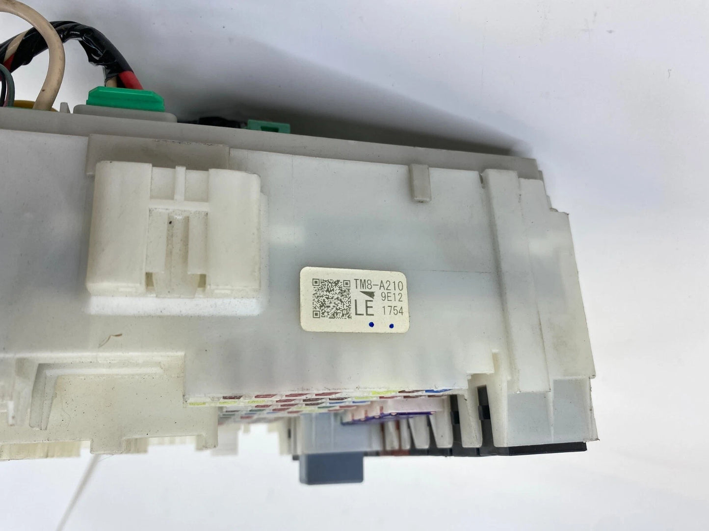 2010 HONDA INSIGHT 1.3L HYBRID INTERIOR CABIN FUSE BOX RELAY JUNCTION DASH BLOCK