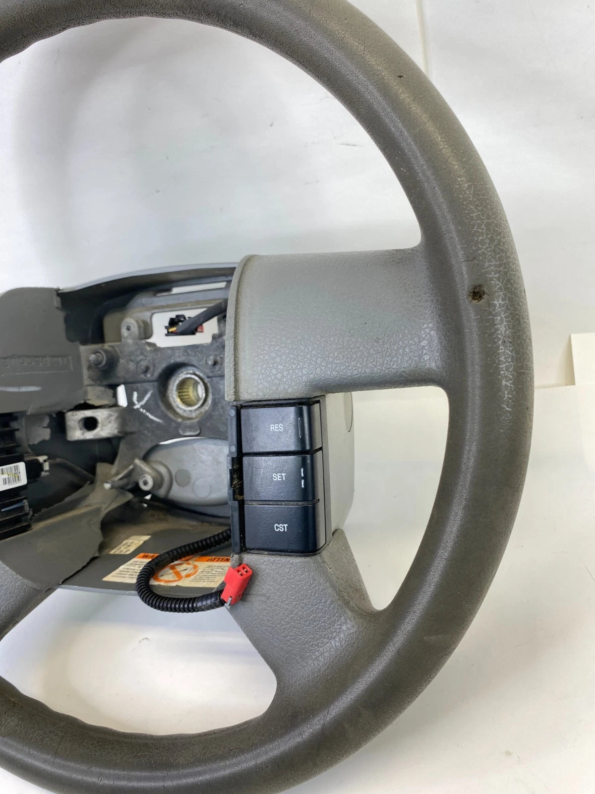 2004-2008 FORD F-150 STEERING WHEEL W/ CRUISE CONTROL BUTTONS OEM