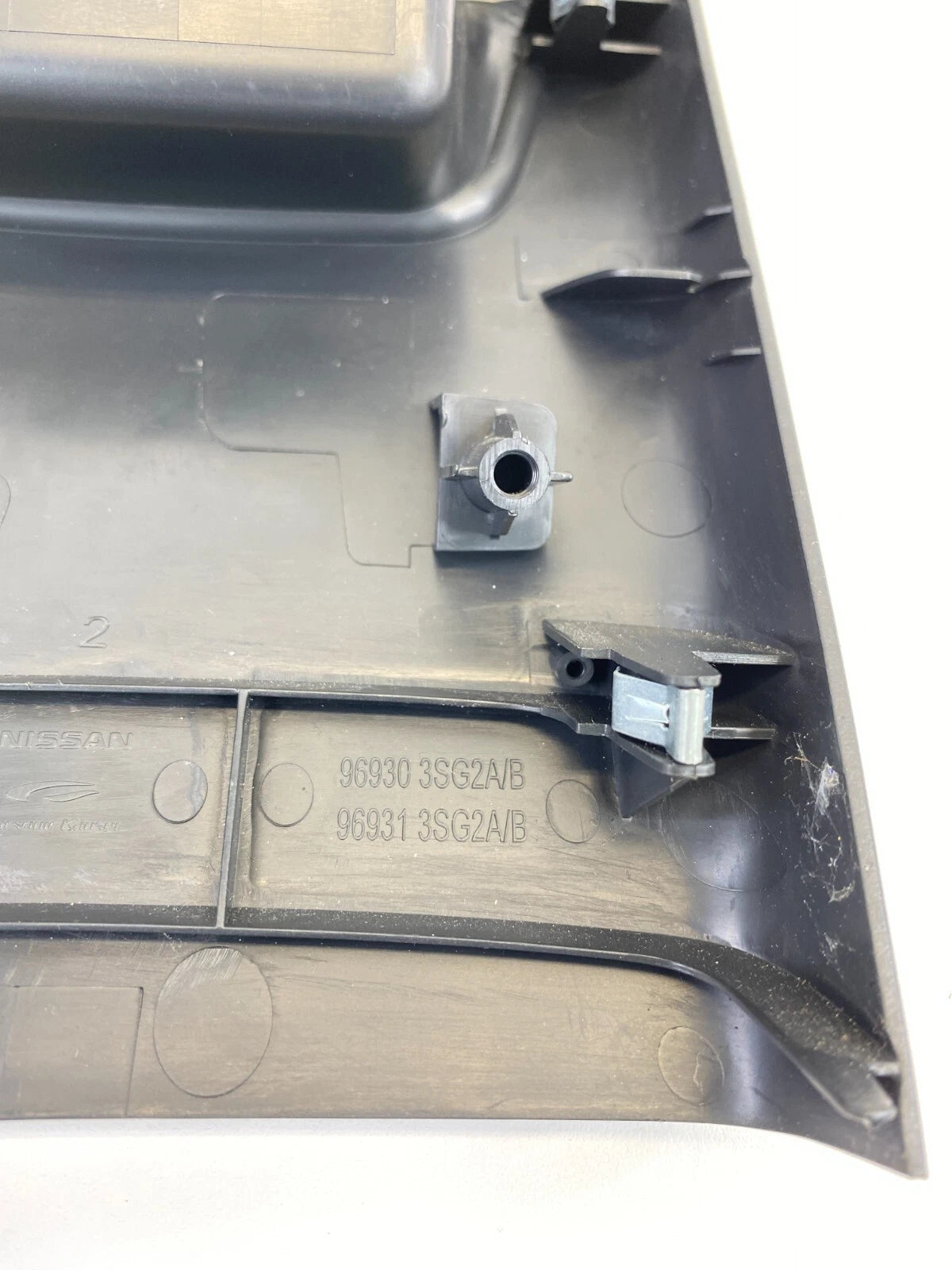 2013-2019 NISSAN SENTRA CENTER CONSOLE REAR PANEL LID CAP TRIM COVER 96930-3SG2A
