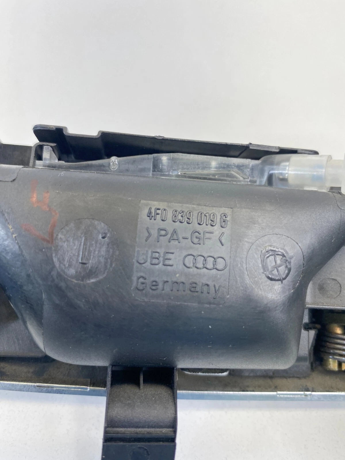2005-2011 AUDI A6 QUATTRO S6 REAR LEFT SIDE INTERIOR DOOR HANDLE 4F0-839-019 OEM