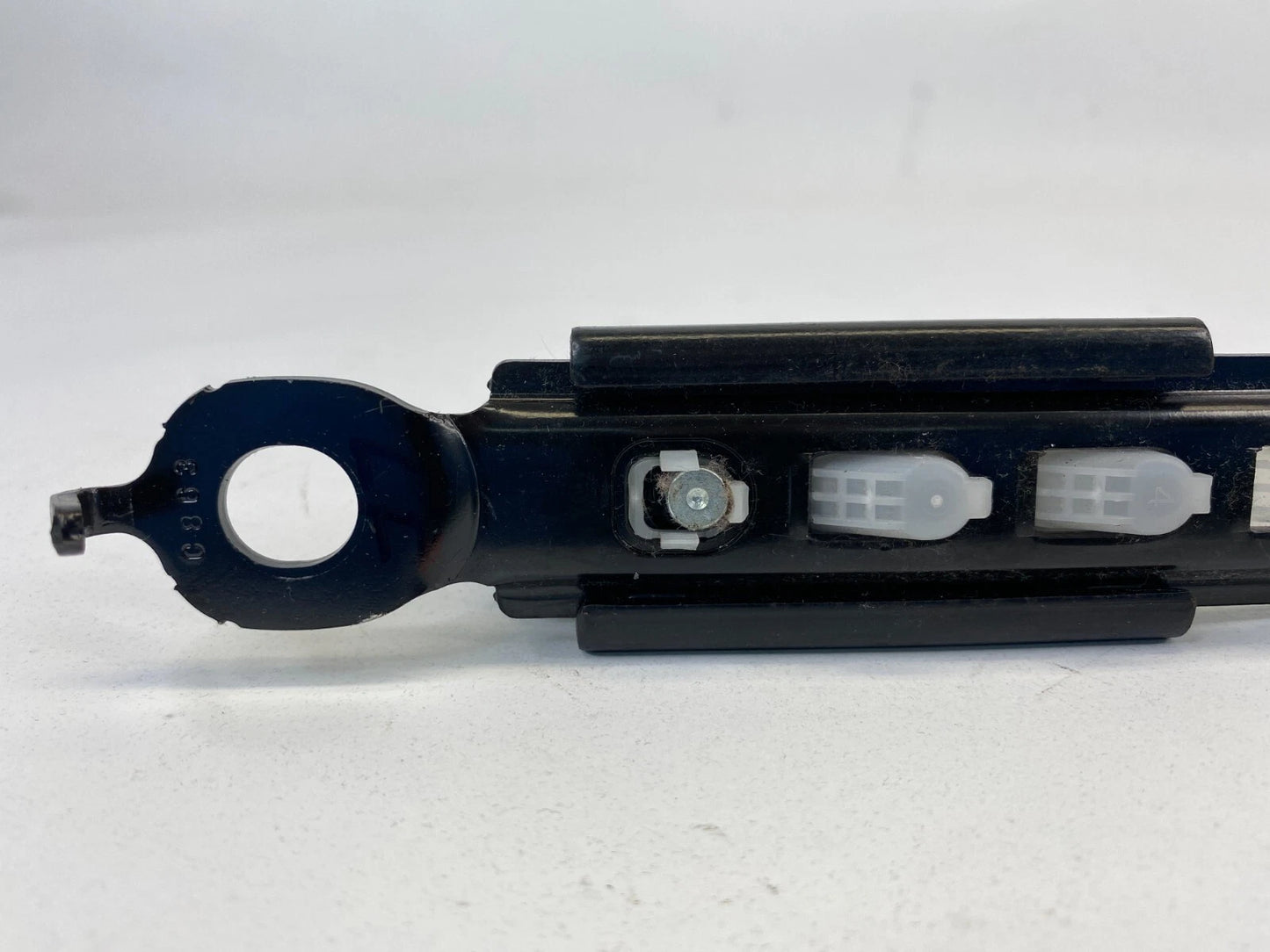 2009-2013 TOYOTA MATRIX FRONT LEFT DRIVER SIDE SEAT BELT HEIGHT ADJUSTER OEM
