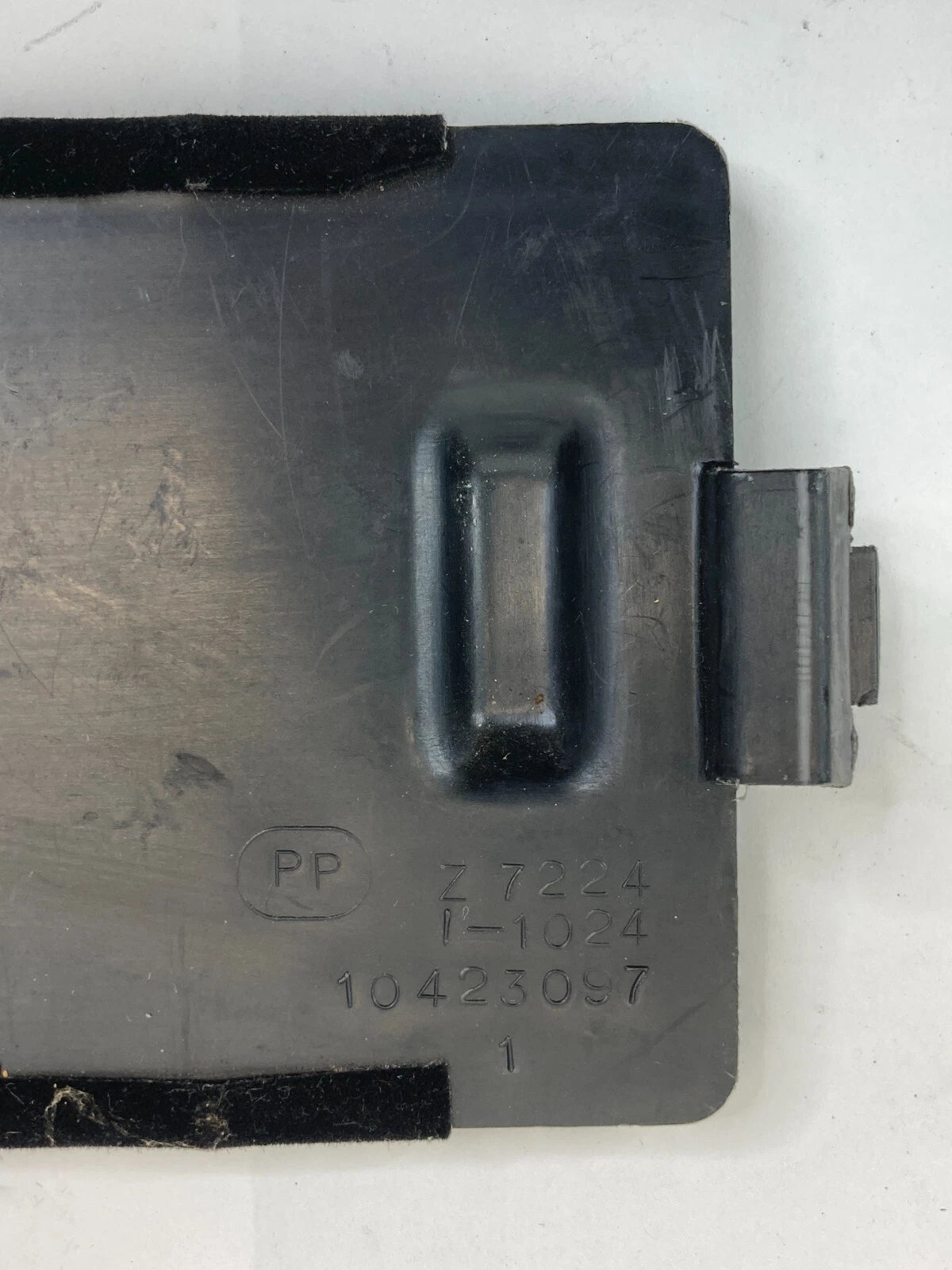 2001-2005 PONTIAC AZTEK DASH INSTRUMENT PANEL ACCESS COVER TRIM 10423097 OEM