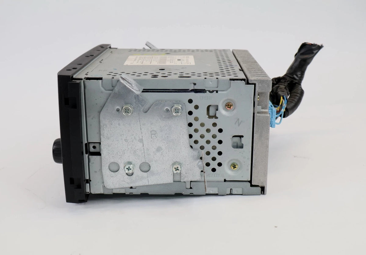 2003-2005 HONDA PILOT AM FM CD CASSETTE RADIO STEREO PLAYER OEM 39100-S9V-A120