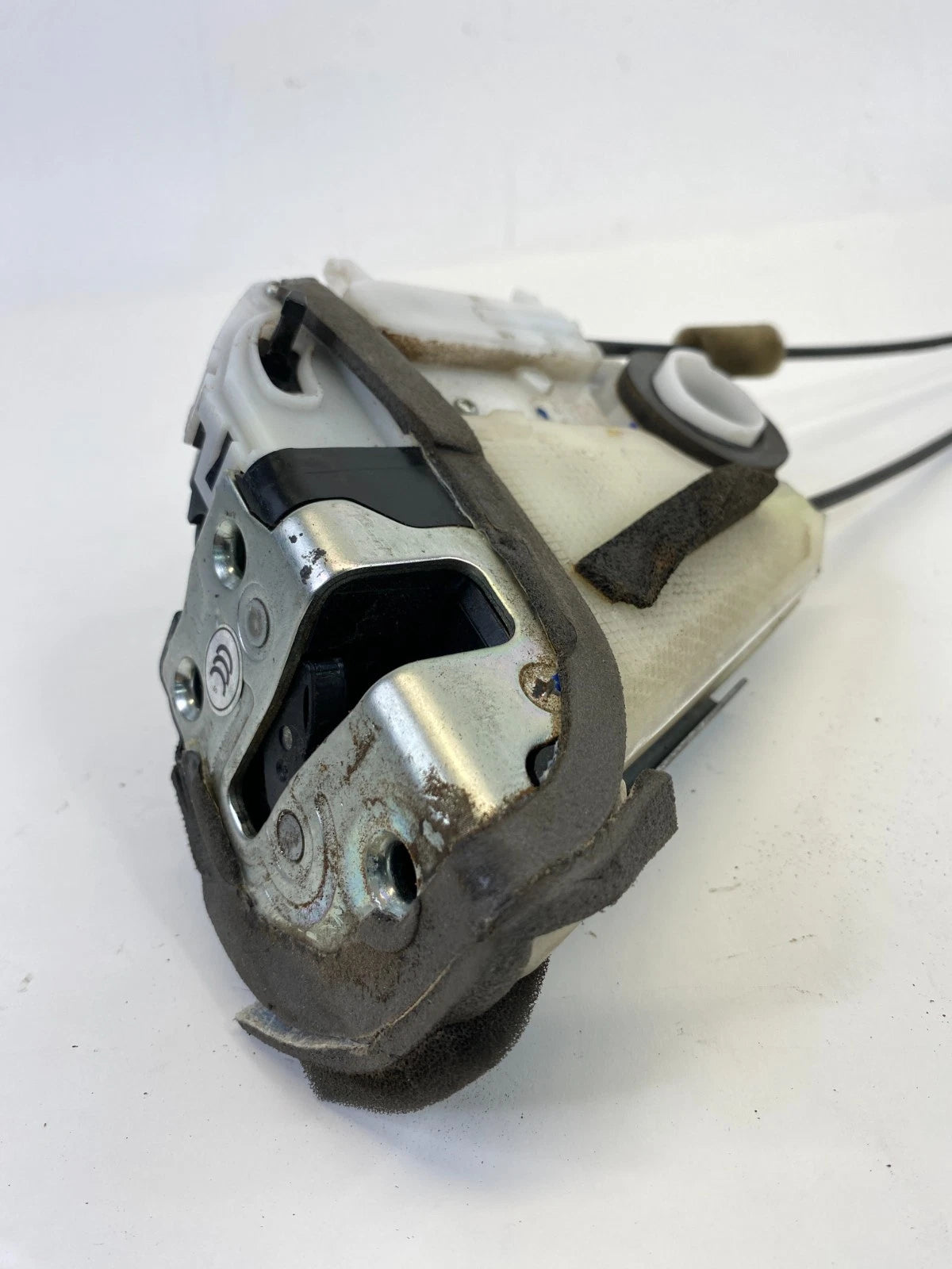 2010 11 12 2013 TOYOTA PRIUS REAR RIGHT SIDE BACK DOOR LOCK LATCH ACTUATOR OEM