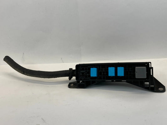 04 05 06 07 08 09 TOYOTA PRIUS 1.5L UNDER HOOD SMALL FUSE RELAY BOX FUSEBOX OEM