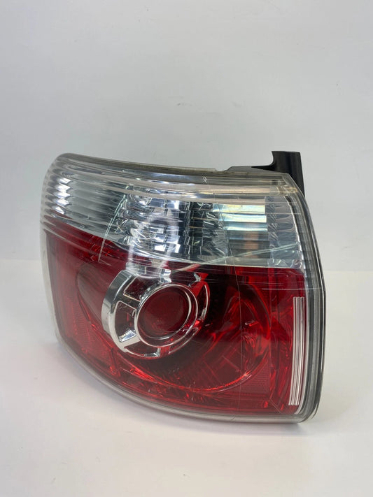 2007-2012 GMC ACADIA LEFT SIDE OUTER TAIL LIGHT TAILLAMP ASSEMBLY 20912757 OEM