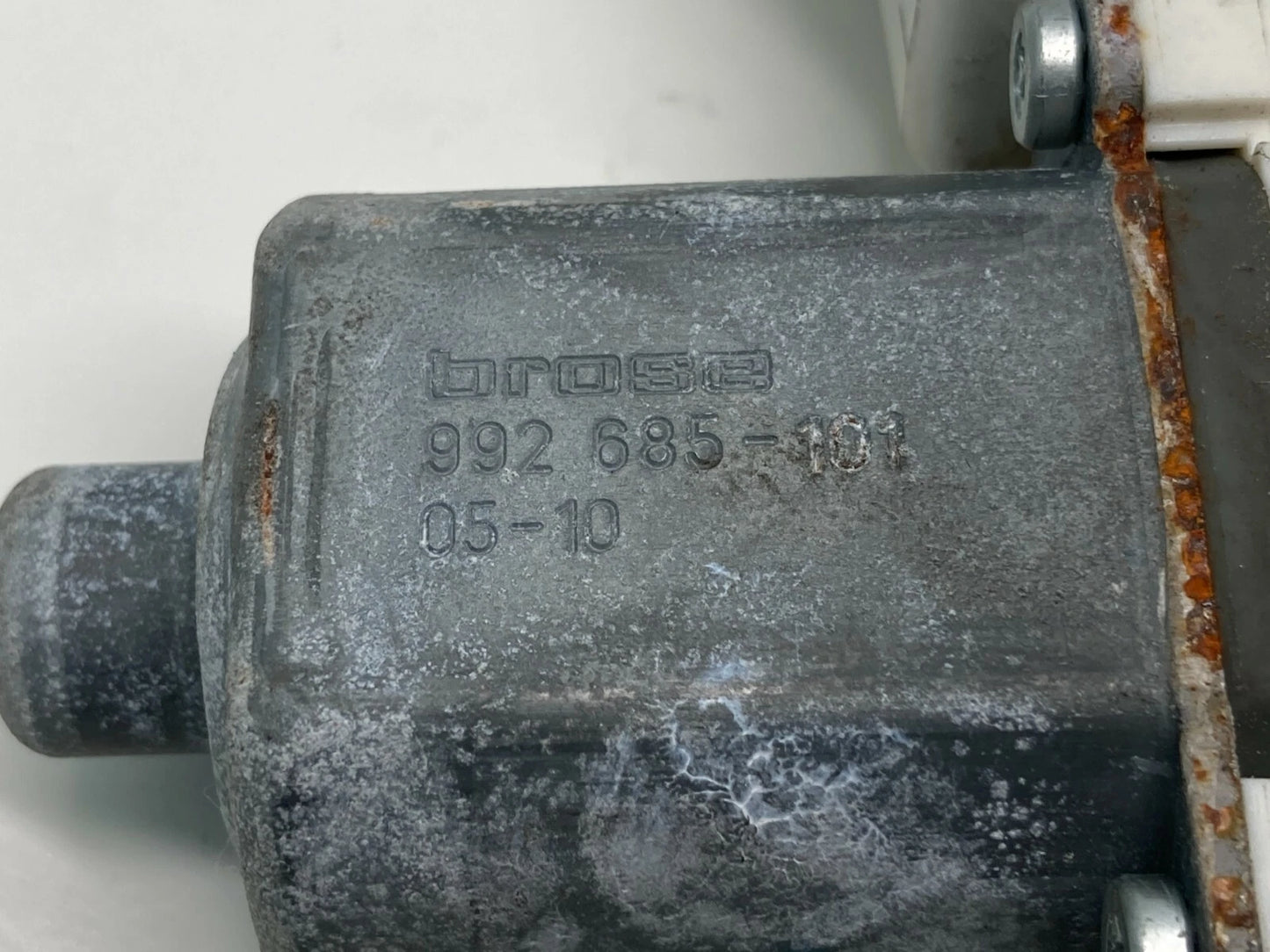2005-2011 CADILLAC STS REAR RIGHT BACK SIDE DOOR POWER WINDOW MOTOR 15277681 OEM