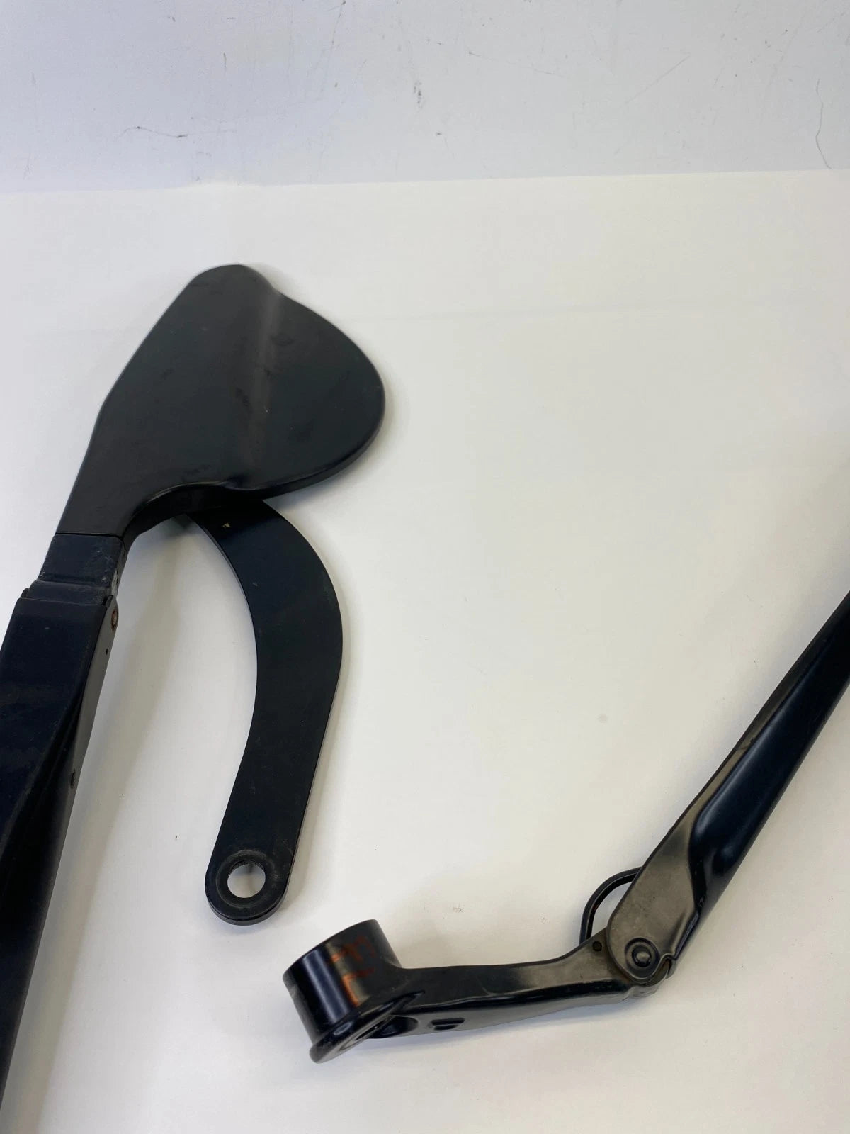 2007-2009 LEXUS RX350 06-08 RX400H FRONT WINDSHIELD WIPER ARM LEFT & RIGHT SET