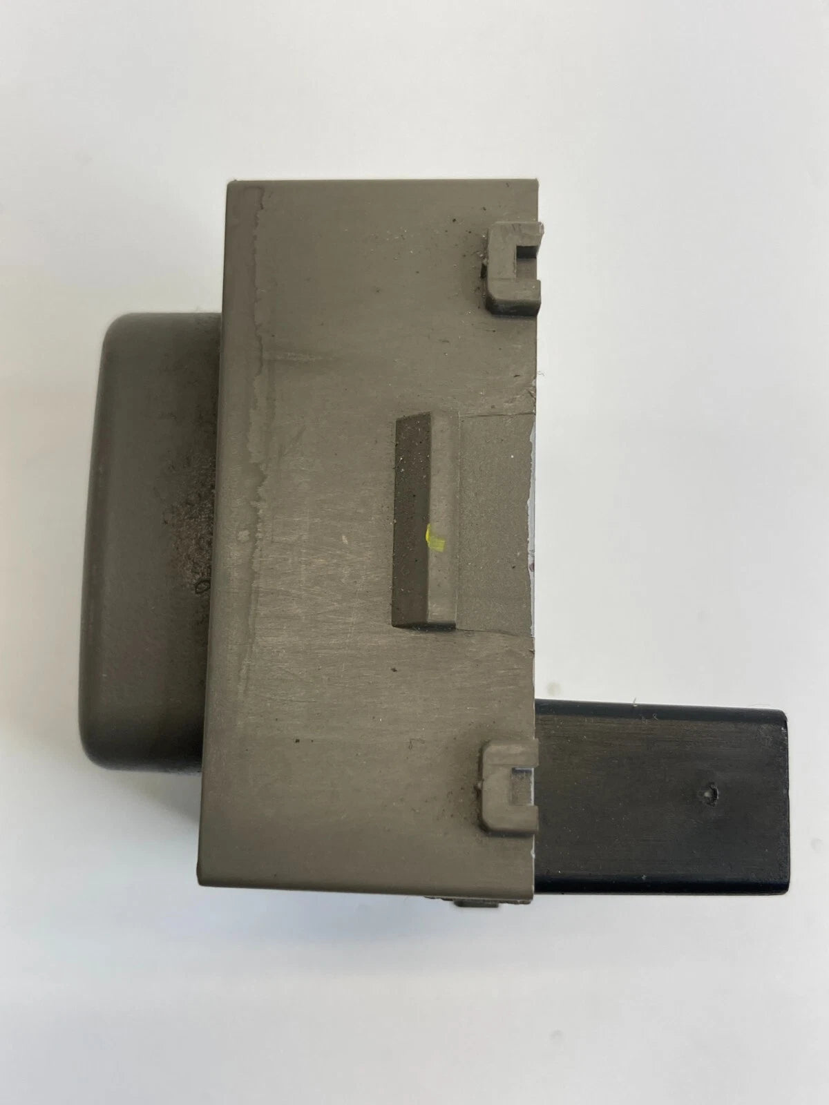 2000-2003 CADILLAC DEVILLE FRONT LEFT POWER HEATED SEAT SWITCH 25680199 OEM