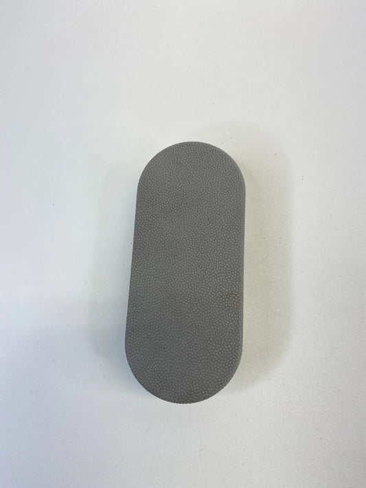 2004-2006 CADILLAC SRX BASE FRONT LEFT DRIVER DOOR SCREW COVER TRIM CAP OEM