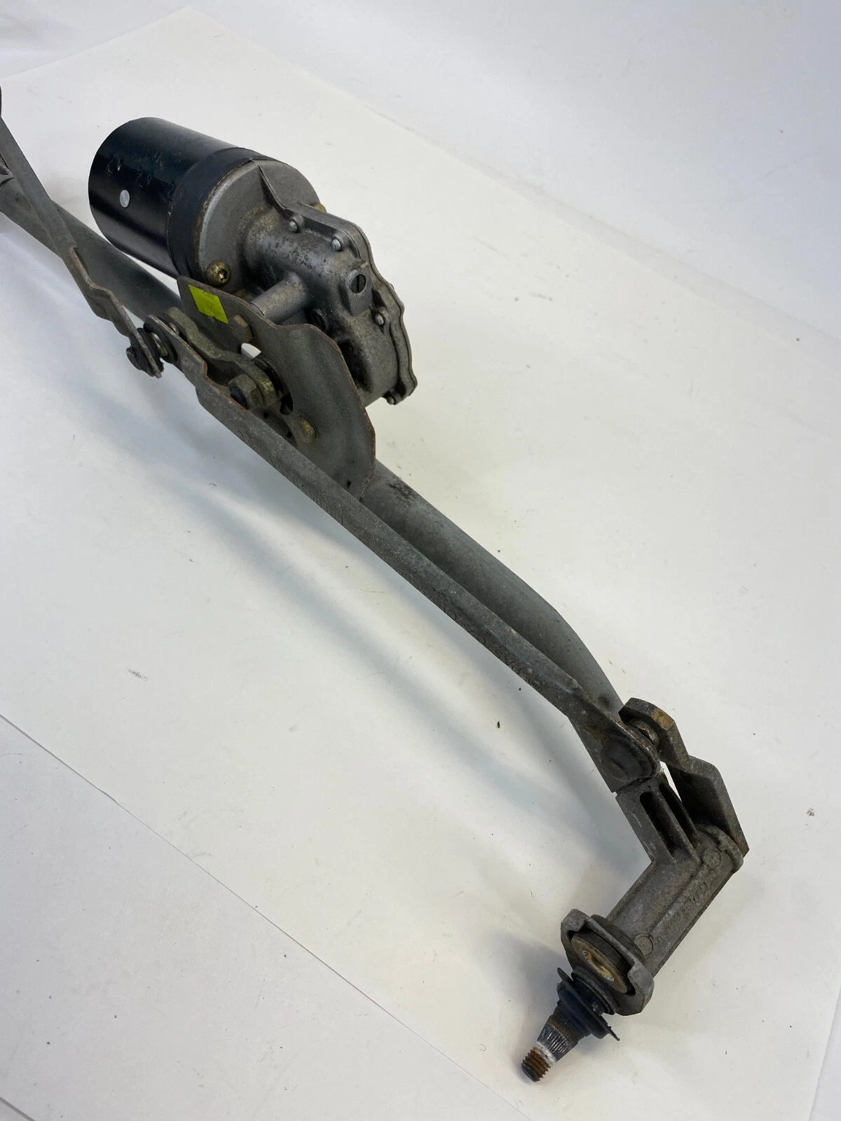 1998-2010 VW NEW BEETLE FRONT WINDSHIELD WIPER MOTOR W/ LINKAGE OEM 1K1-955-119C