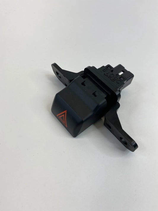 2007-2013 NISSAN ALTIMA EMERGENCY WARNING HAZARD LIGHT BUTTON CONTROL SWITCH OEM