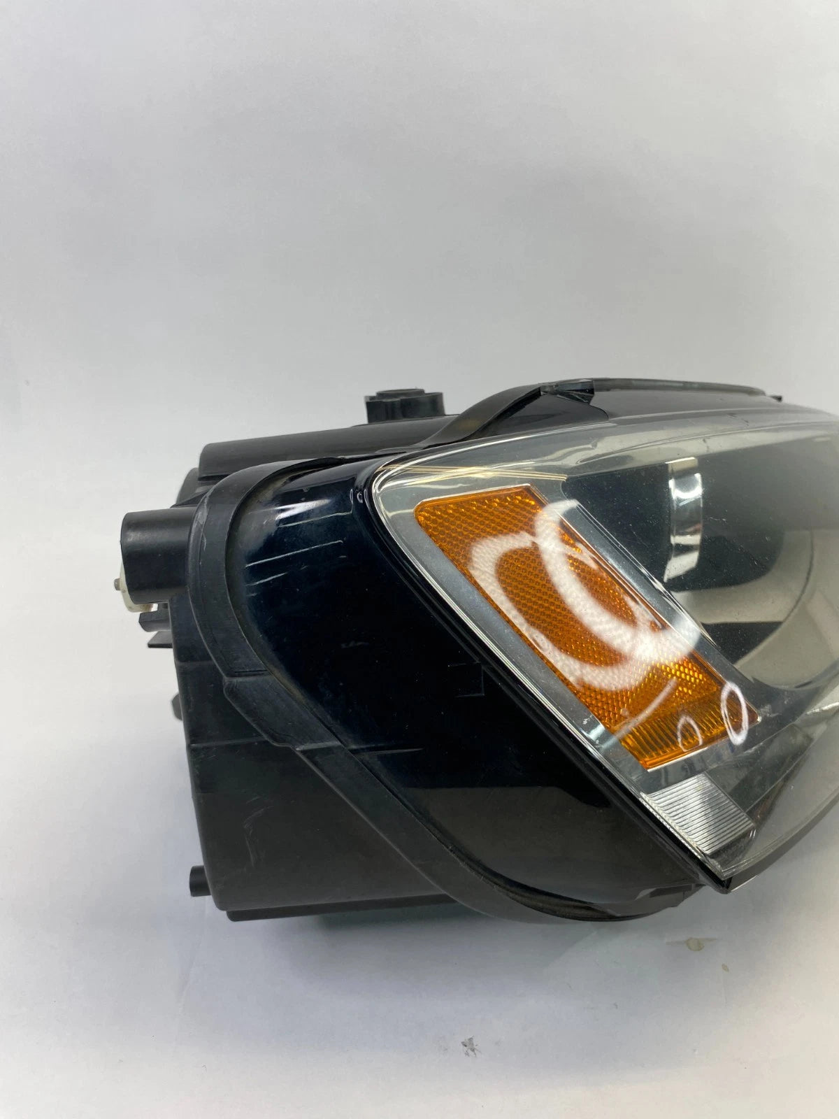 2011-2016 VOLKSWAGEN JETTA FRONT RIGHT SIDE HALOGEN HEADLIGHT LAMP 5C7941006 OEM