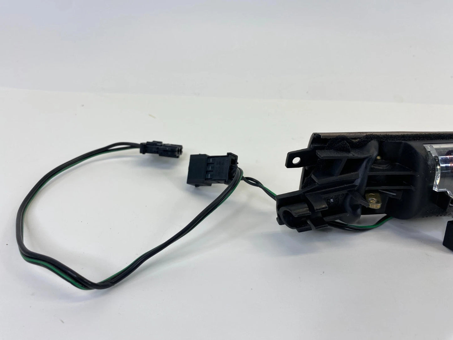 1998-2004 AUDI A6 QUATTRO REAR RIGHT INTERIOR DOOR HANDLE TWEETER OEM 4B0035399B