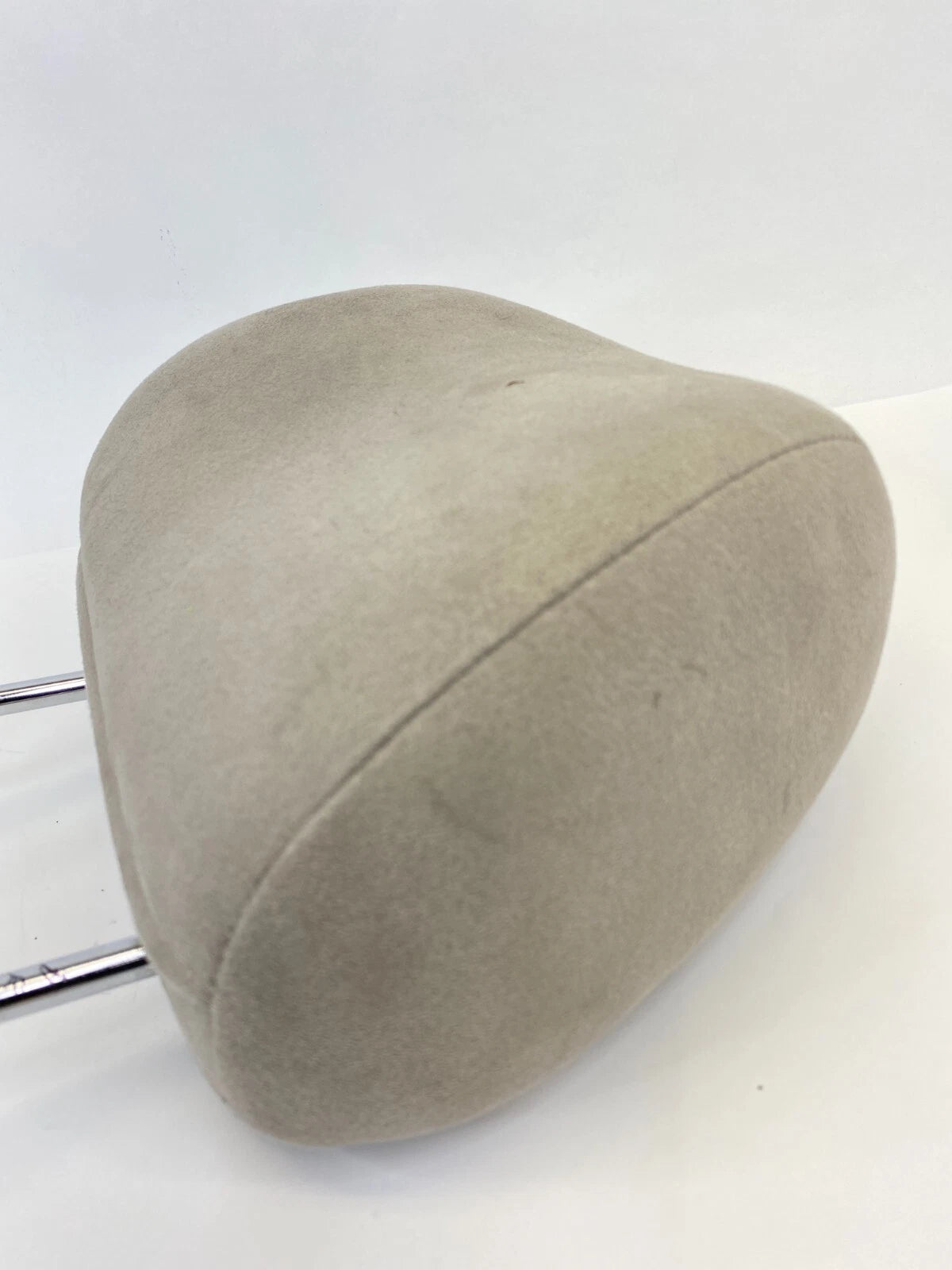 2007 2008 HYUNDAI SONATA SEDAN FRONT RIGHT PASSENGER SEAT HEADREST HEAD REST OEM