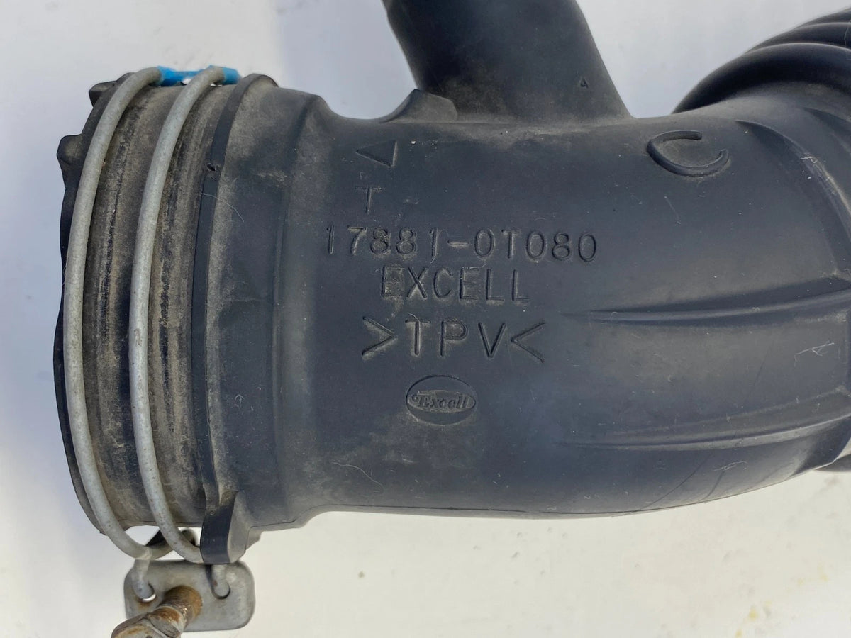 2014-2019 TOYOTA COROLLA ENGINE AIR CLEANER INTAKE HOSE DUCT TUBE 178810T080 OEM