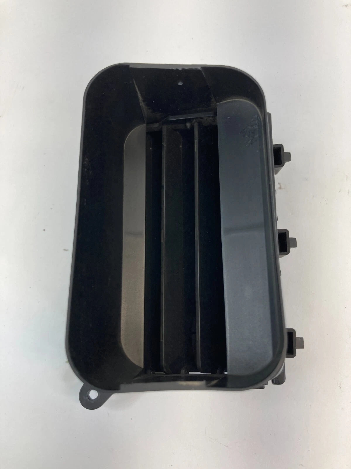 2008-2010 CHRYSLER TOWN & COUNTRY FRONT DASH CENTER RIGHT A/C AIR VENT 5028728AA