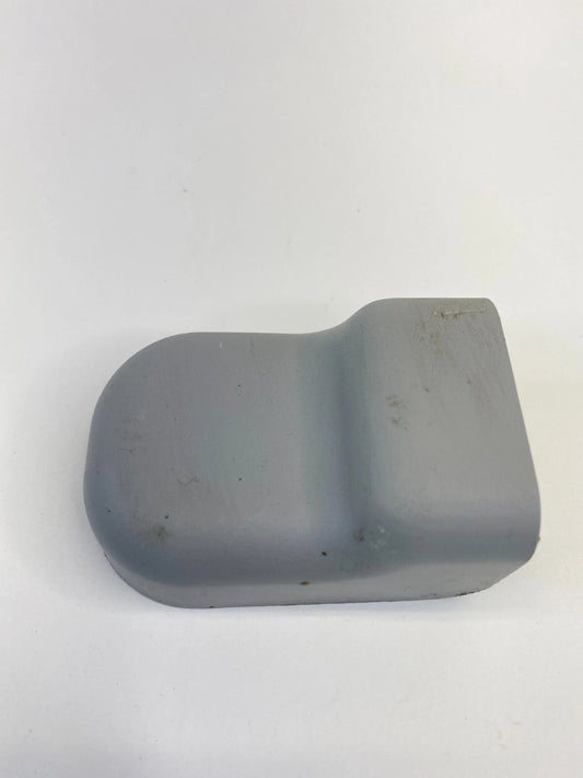 2006-2008 HYUNDAI SONATA SEDAN LEFT INNER SIDE FRONT LEFT SEAT TRACK COVER TRIM