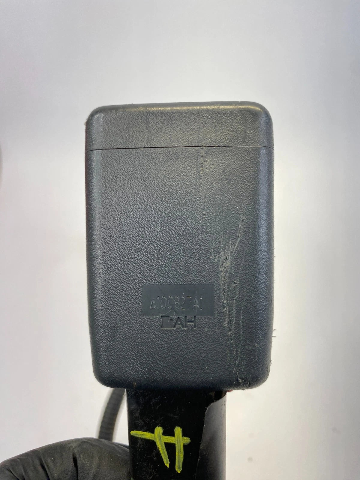 2010-2013 KIA SOUL FRONT LEFT DRIVER SIDE SEAT BELT BUCKLE END ASSEMBLY OEM
