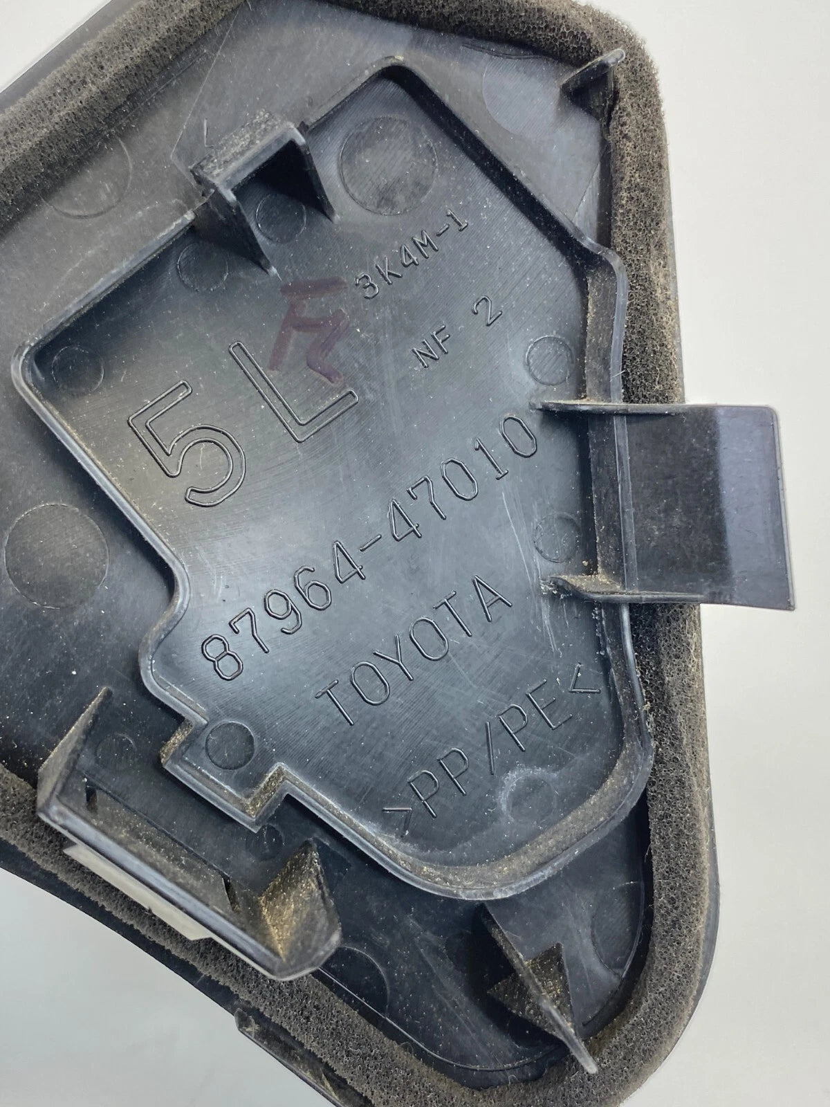 10-15 TOYOTA PRIUS FRONT LEFT DOOR INNER MIRROR CORNER LOCK STRIKER COVER OEM
