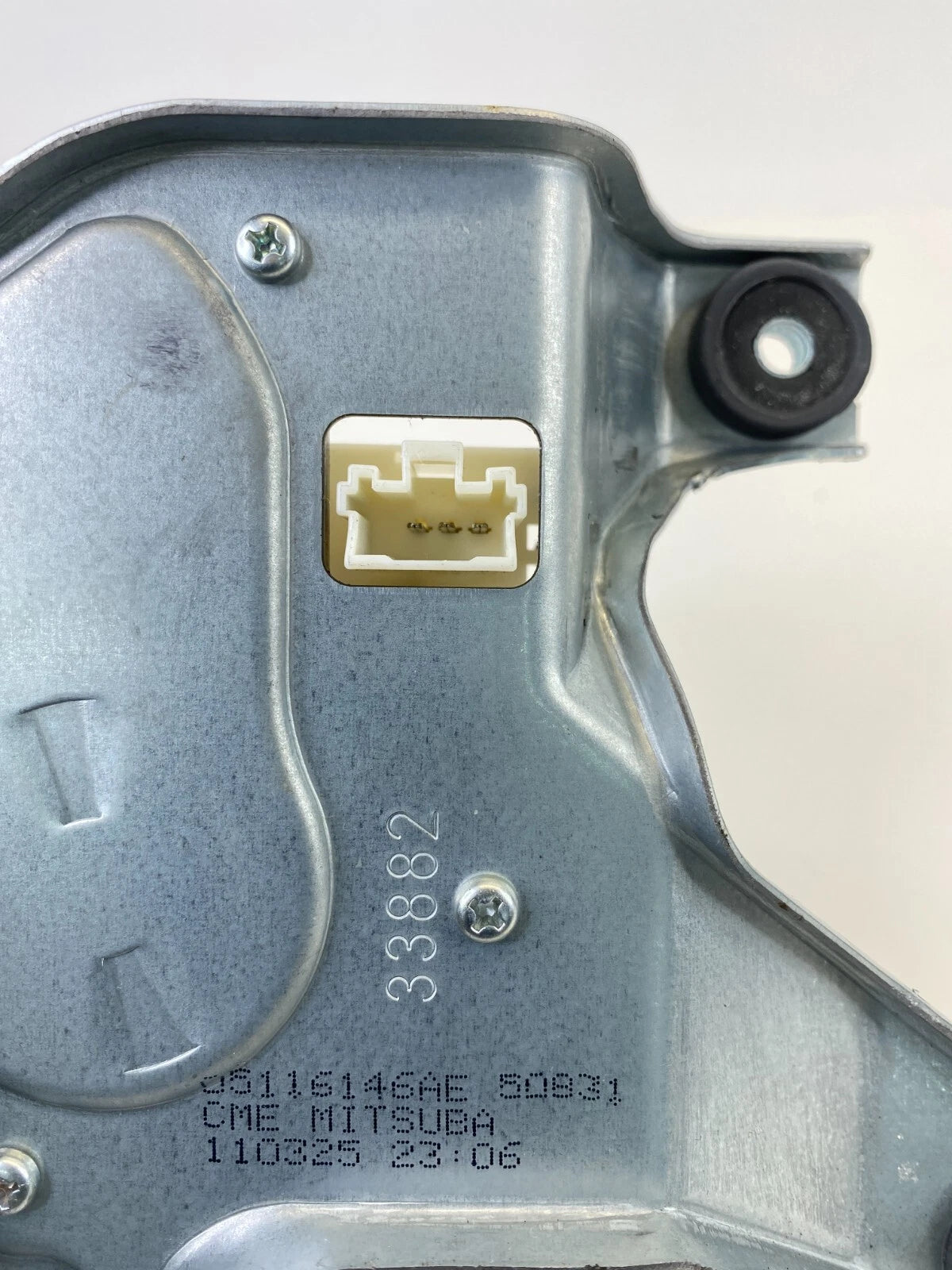 2007-2012 DODGE CALIBER BACK WIPER MOTOR ASSEMBLY MOTOR FACTORY OEM 05116146AE