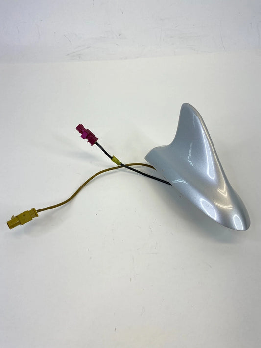 2011-2017 BUICK REGAL ROOF MOUNT RADIO SHARK FIN ANTENNA UNIT 20786827 OEM