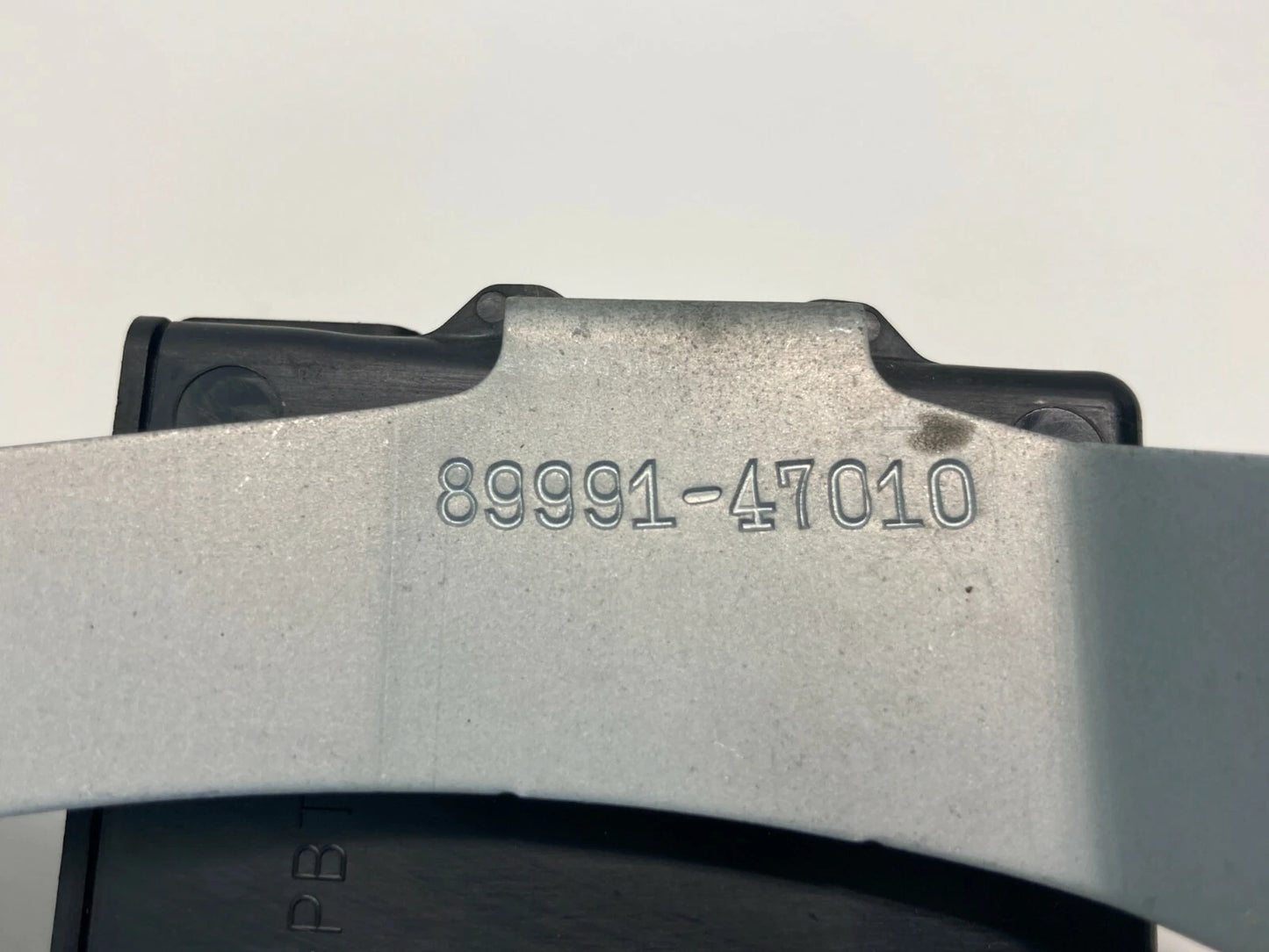 04 05 06 07 08 09 TOYOTA PRIUS DOOR LOCK OSCILLATOR CONTROL MODULE 89991-47010