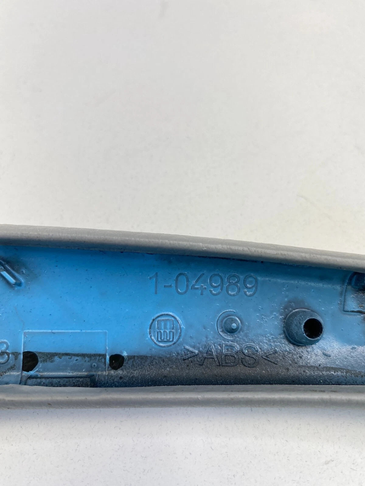 2000-2002 MERCEDES-BENZ S500 S430 REAR LEFT SIDE DOOR PANEL GRAB HANDLE R2139503