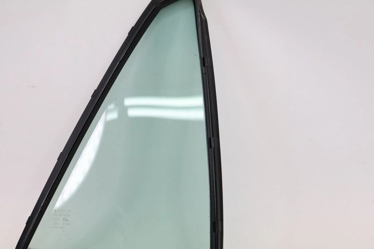 2005-2012 TOYOTA AVALON REAR LEFT DOOR QUARTER WINDOW FIXED GLASS 68189-07010