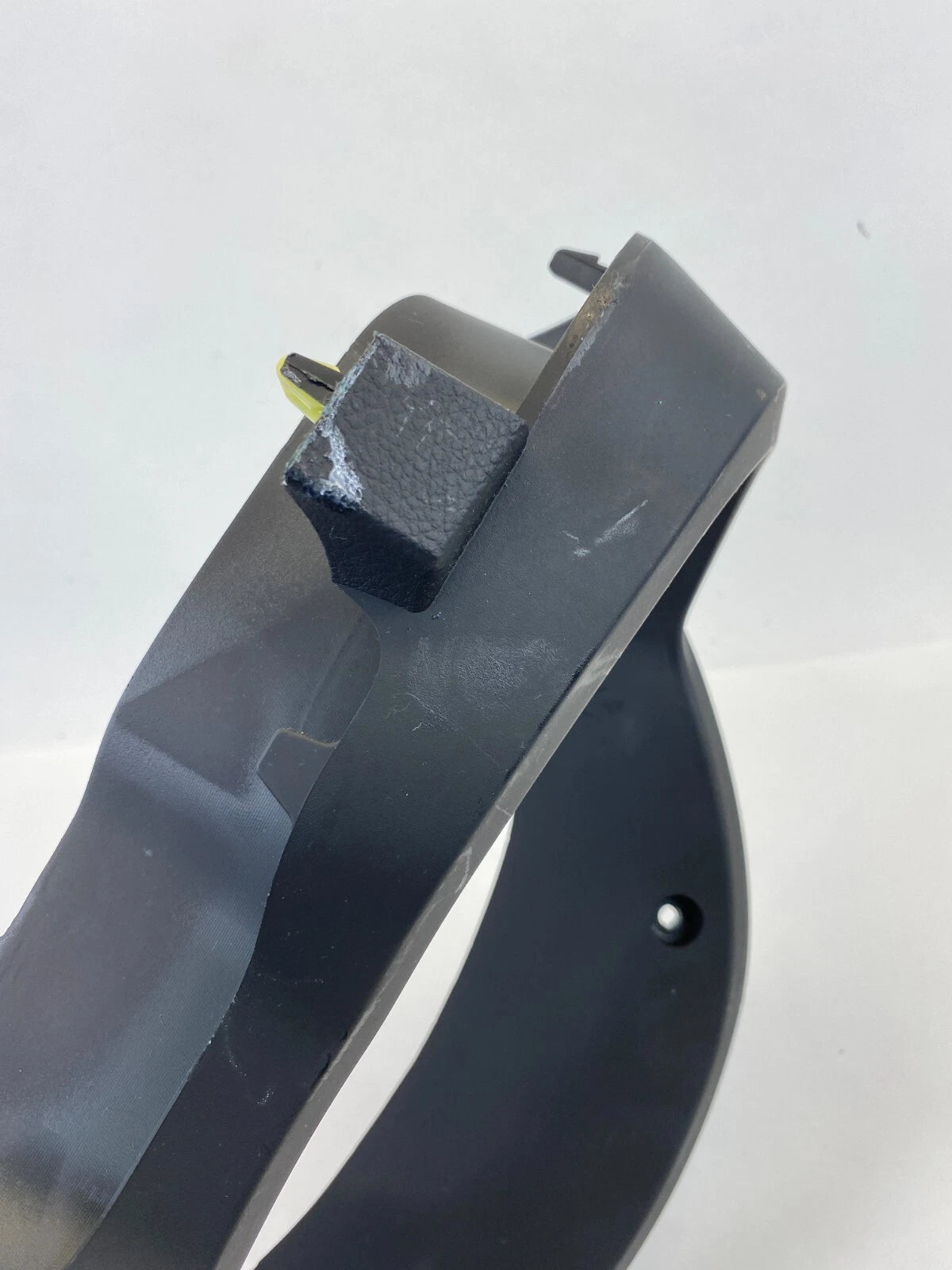 10-14 SUBARU OUTBACK INTRUMENT CLUSTER SPEEDOMETER COVER TRIM BEZEL 66185AJ01A