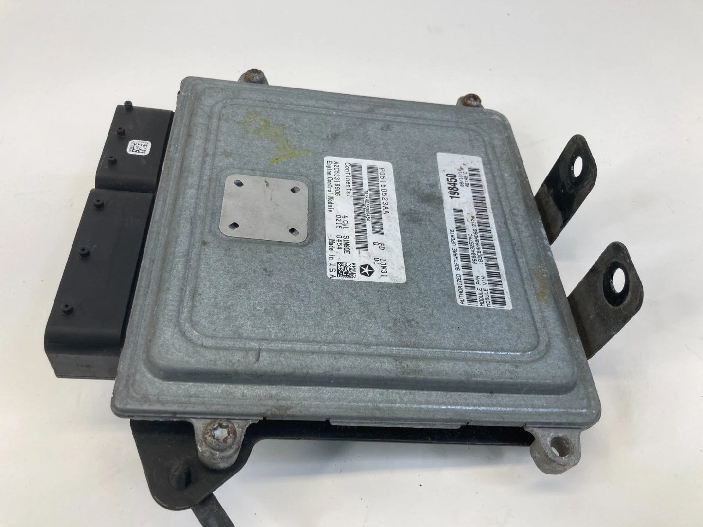 2007-2010 DODGE CALIBER 2.0L ENGINE COMPUTER CONTROL MODULE ECM ECU 05150523AA