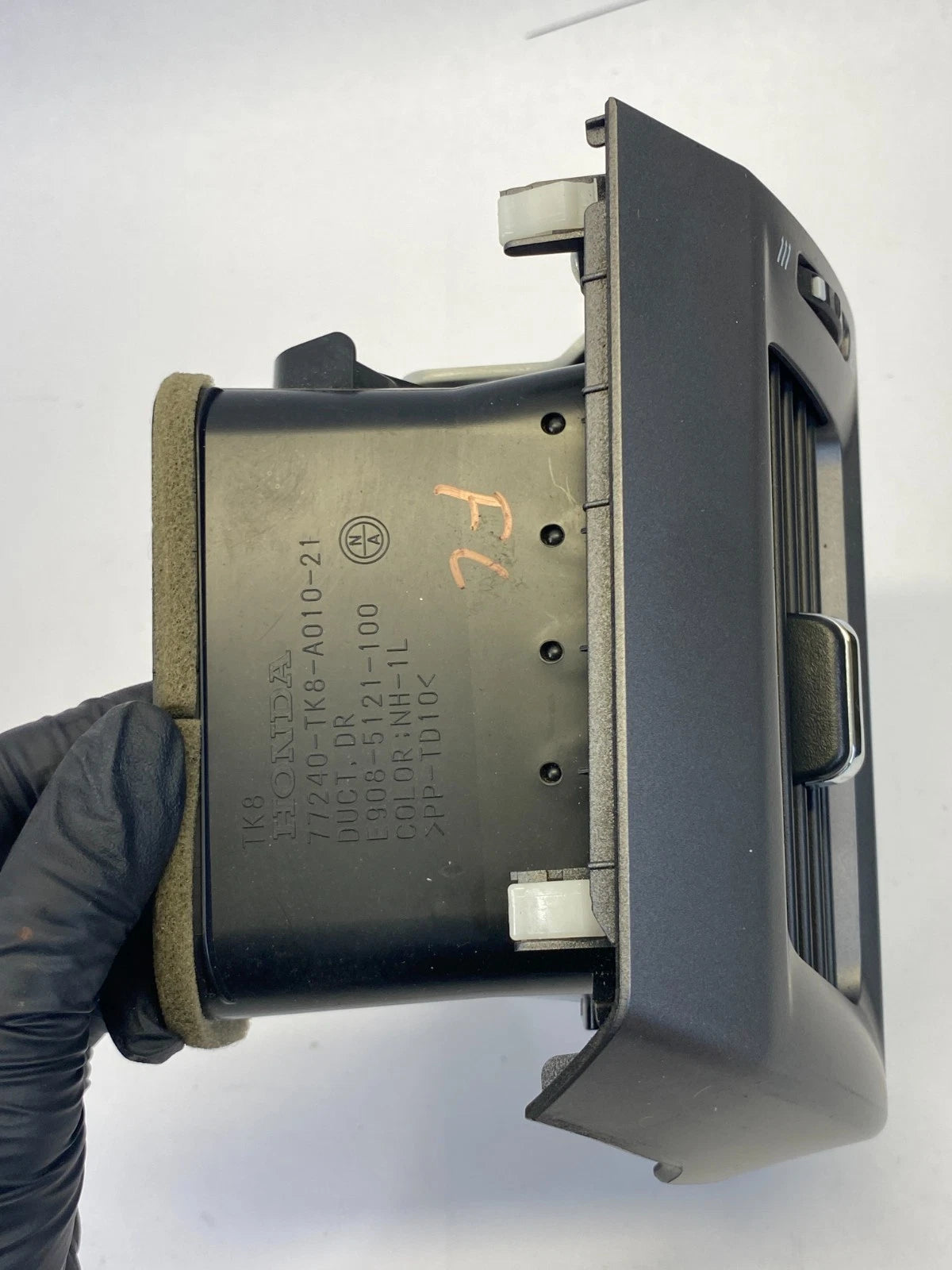 2011-2013 HONDA ODYSSEY DASH LEFT SIDE A/C AIR VENT OUTLET DUCT 77240-TK8-A010