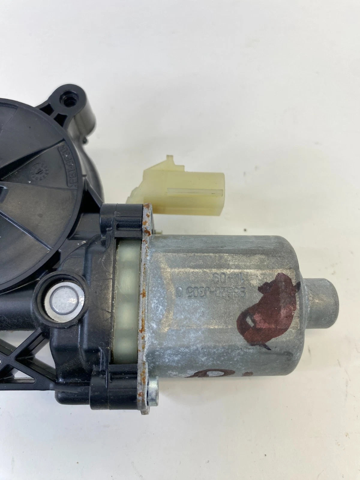 2012-2017 CHEVROLET EQUINOX REAR LEFT POWER WINDOW LIFT MOTOR 0130822681 OEM