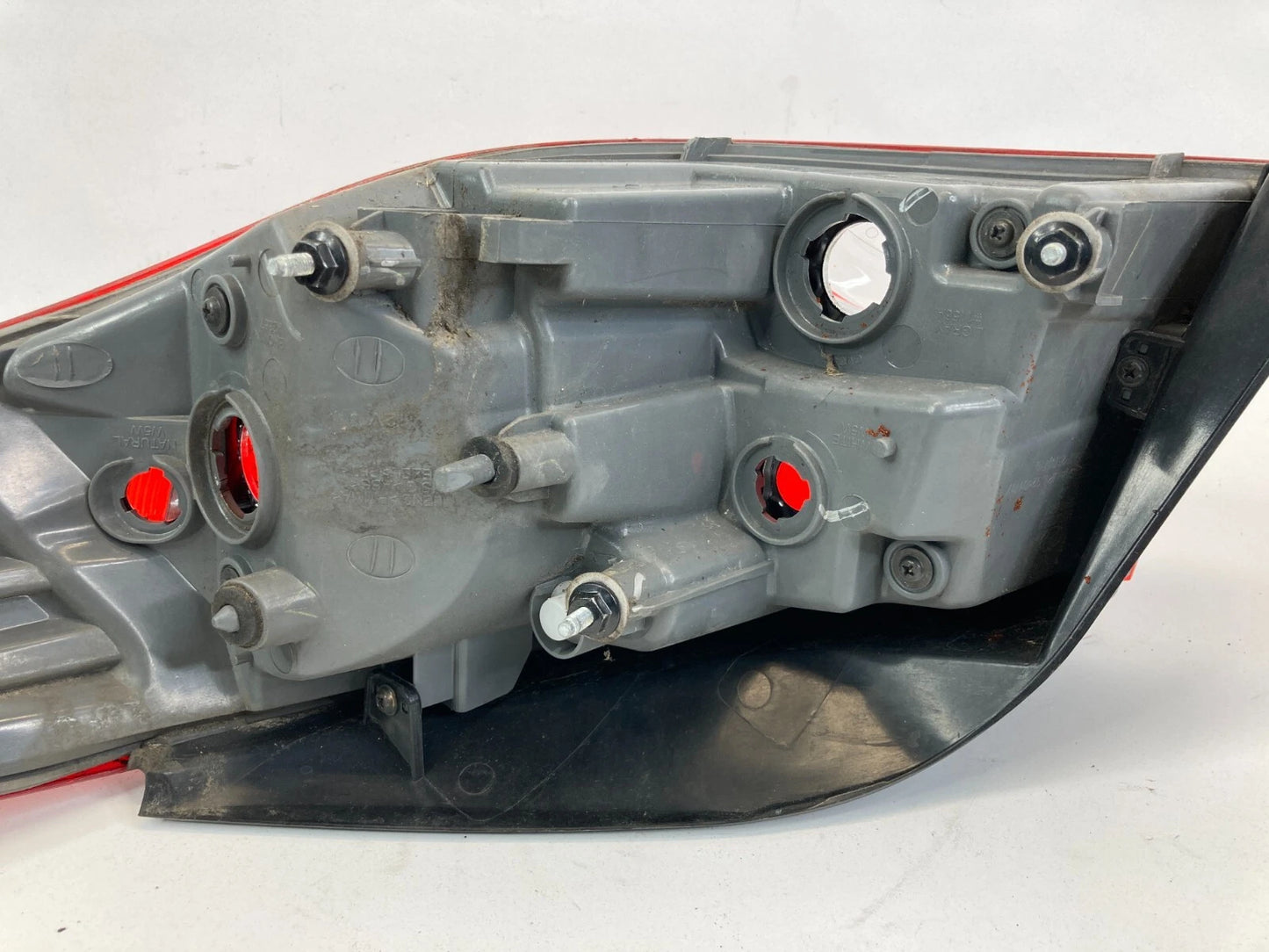 14-16 HYUNDAI ELANTRA OUTER TAIL LIGHT LAMP LEFT SIDE REAR KOREA BUILT OEM