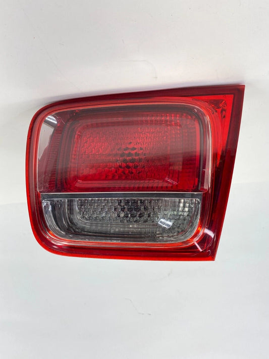 2013-2015 CHEVY MALIBU REAR RIGHT SIDE TAIL LIGHT INNER TAILLIGHT BRAKE LAMP OEM
