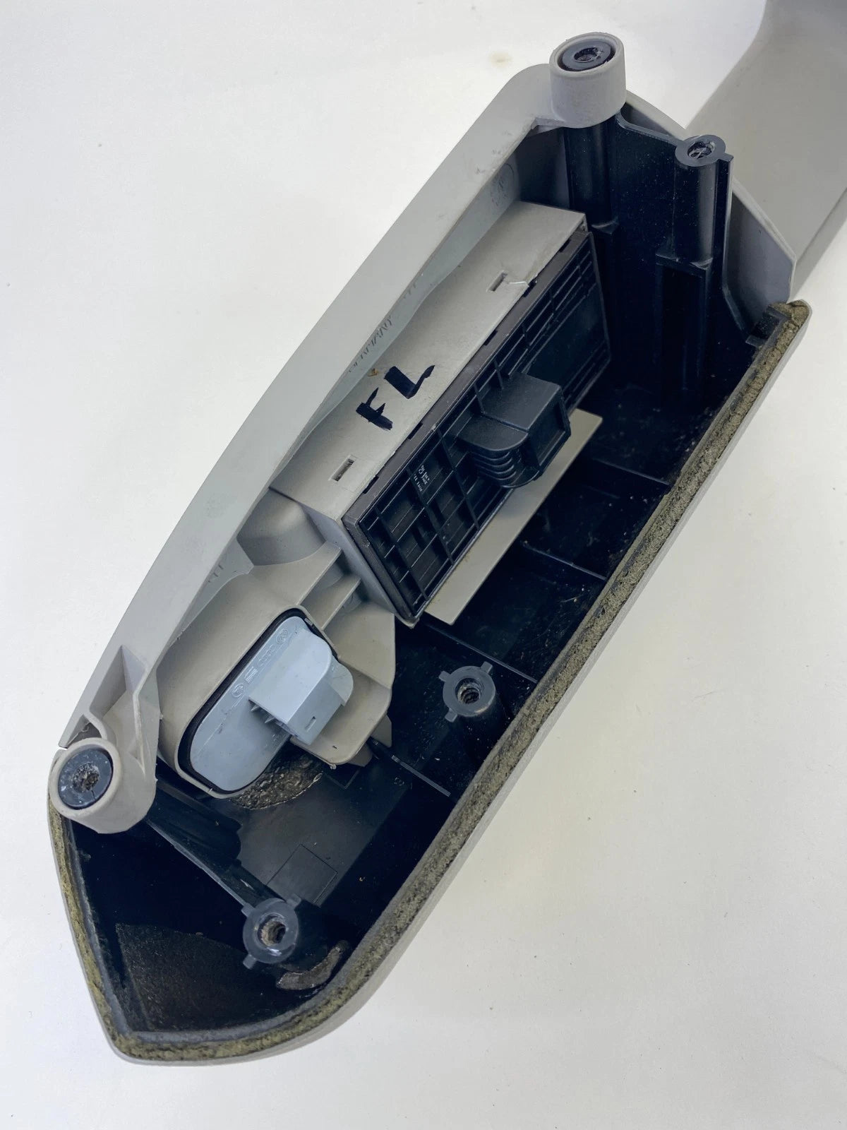 2002-2008 AUDI A4 FRONT LEFT MASTER WINDOW SWITCH W/ DOOR ARMREST PULL HANDLE