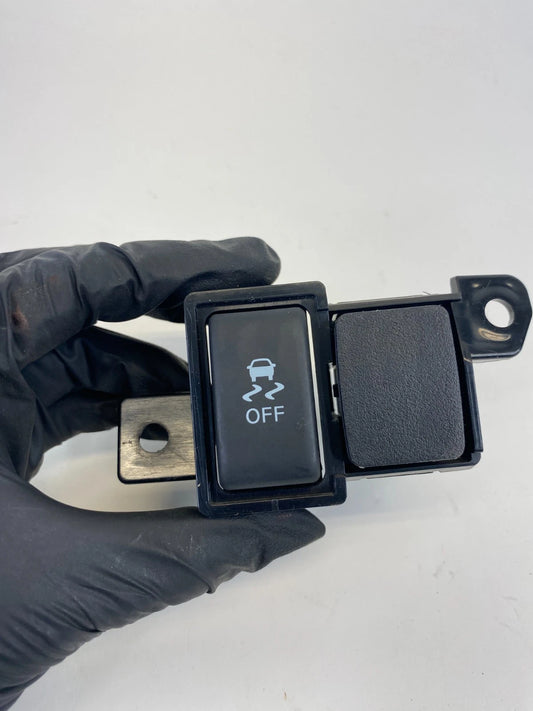 2012-2019 NISSAN VERSA SEDAN 1.6L L4 A/T OFF STABILITY CONTROL SWITCH BUTTON OEM