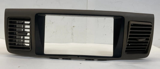 2003-2008 TOYOTA COROLLA DASH CENTER RADIO BEZEL W/ AIR VENT OUTLET 055412-2090