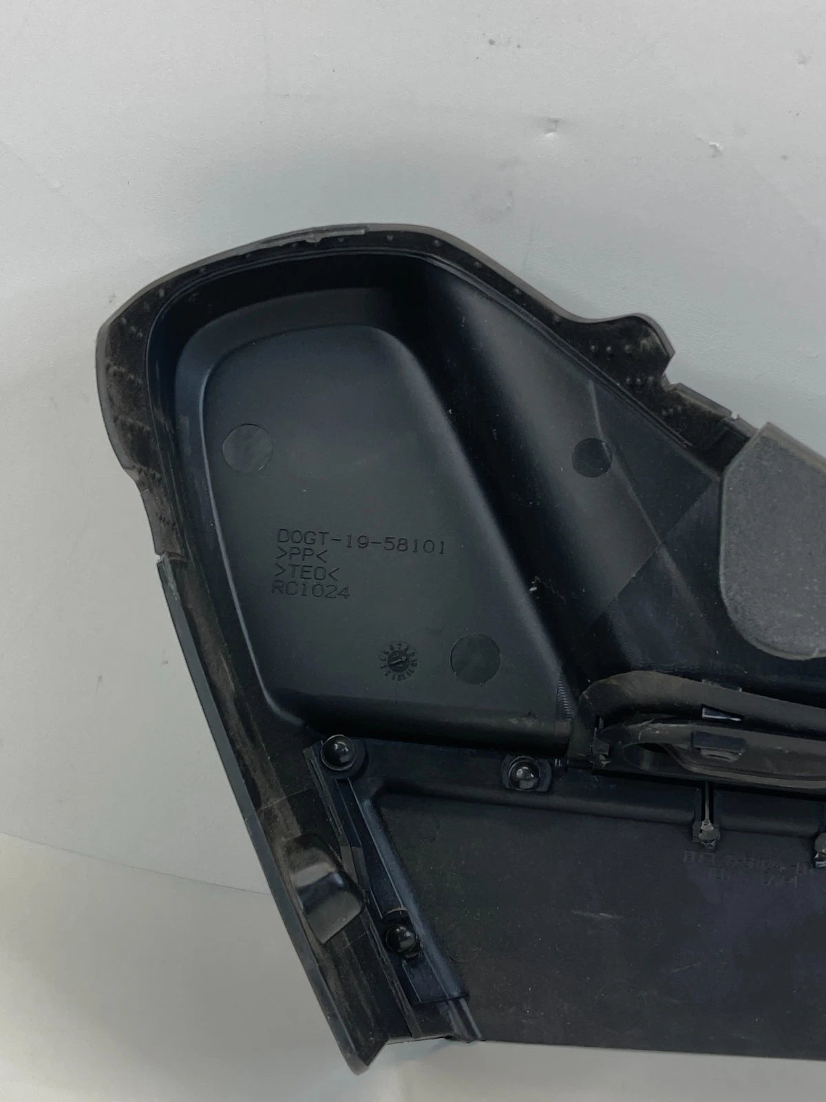 2010-2017 CHEVY EQUINOX DRIVER SIDE POWER SEAT CONTROL SWITCH DOGT-19-58101 OEM