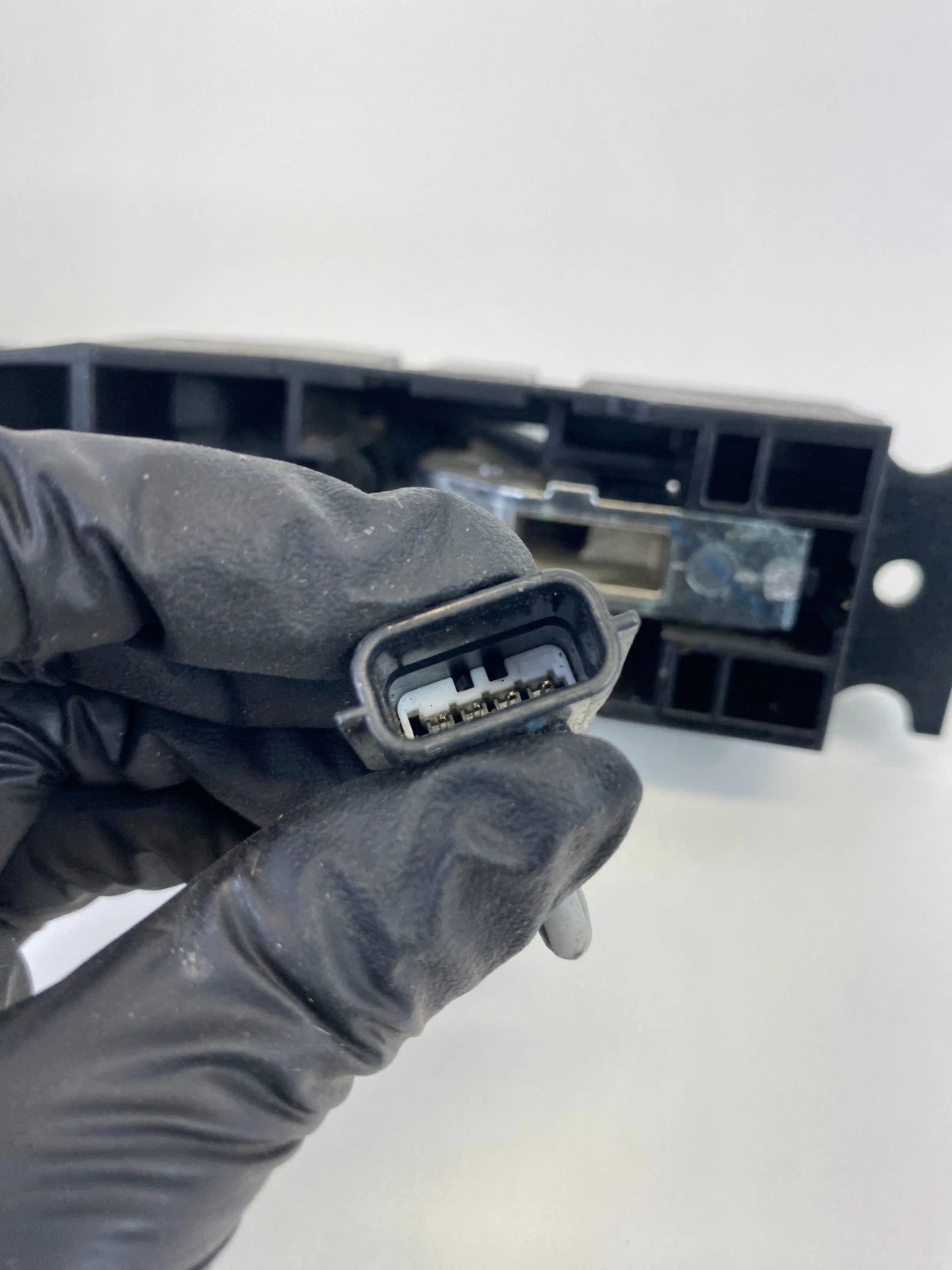 2013-2018 Nissan Altima Front Left Driver Side Exterior Door Handle Chrome OEM