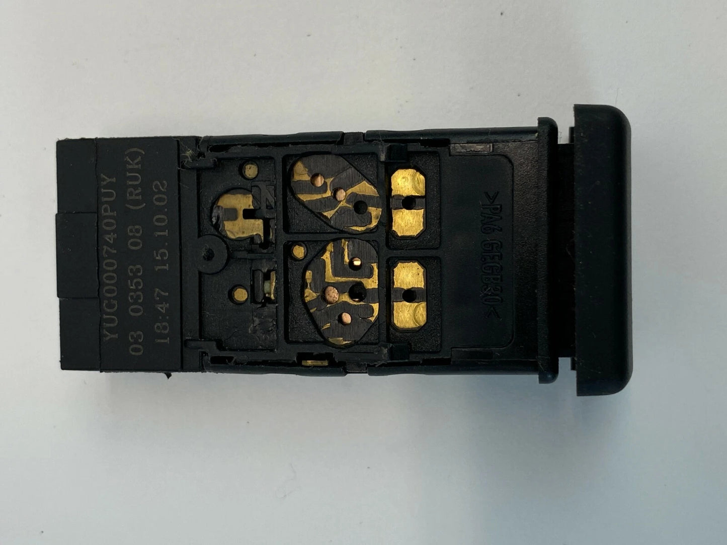 2003 2004 LAND ROVER DISCOVERY HILL DESCENT CONTROL SWITCH BUTTON YUG000740PUY